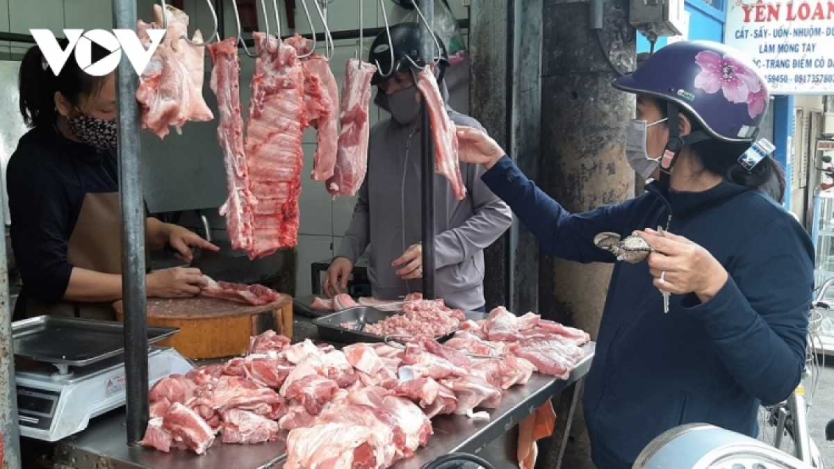 phó thủ tướng yêu cầu thực hiện ngay các biện pháp bình ổn giá thịt lợn hình ảnh 1 pho thu tuong yeu cau thuc hien ngay cac bien phap binh on gia thit lon hinh anh 1