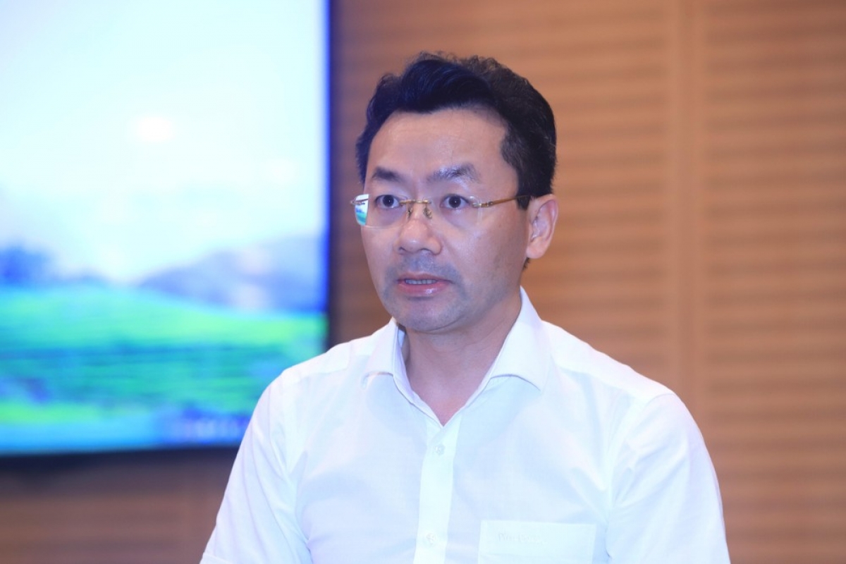 diễn viên hồng Đăng đi du lịch nước ngoài chưa được phép của đơn vị quản lý hình ảnh 1 dien vien hong Dang di du lich nuoc ngoai chua duoc phep cua don vi quan ly hinh anh 1
