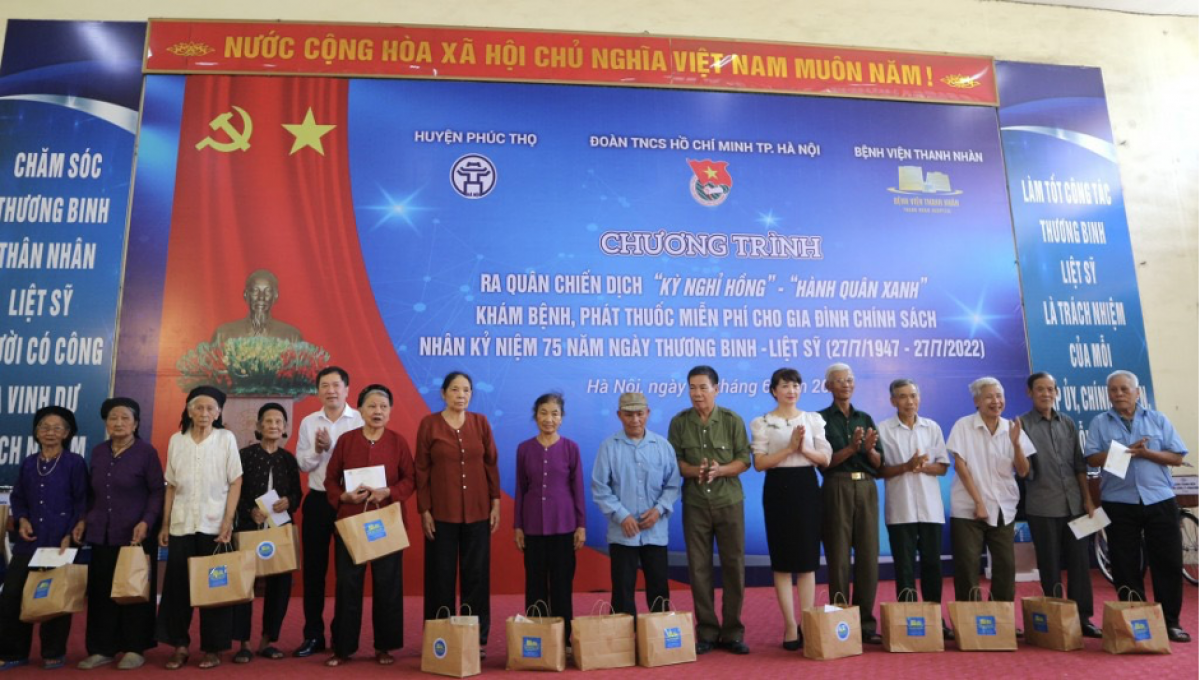 thanh nien thu do ra quan huong ung chien dich hanh quan xanh hinh anh 1