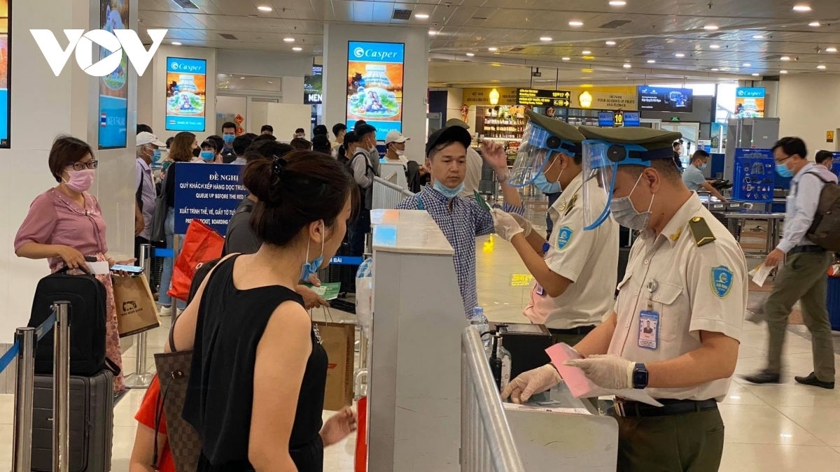 vì sao nhiều khách bị từ chối bay tại sân bay nội bài hình ảnh 1 vi sao nhieu khach bi tu choi bay tai san bay noi bai hinh anh 1