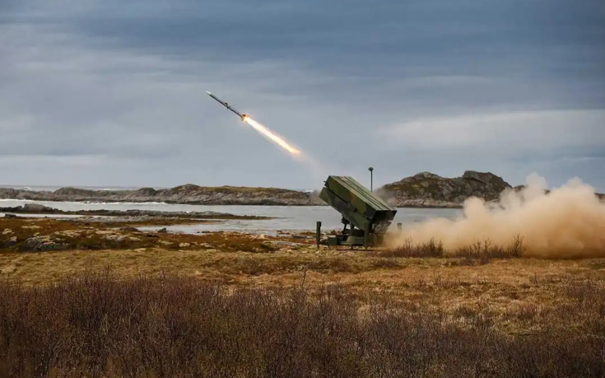 vũ khí nasams của mỹ có thể giúp ukraine tránh bị đánh úp ở kiev hình ảnh 1 vu khi nasams cua my co the giup ukraine tranh bi danh up o kiev hinh anh 1