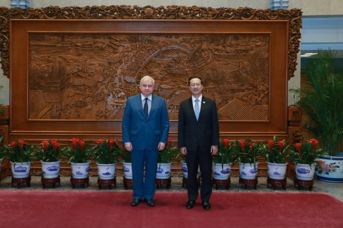 trung quốc sẵn sàng hợp tác sâu rộng với nga trong khuôn khổ đa phương hình ảnh 1 trung quoc san sang hop tac sau rong voi nga trong khuon kho da phuong hinh anh 1