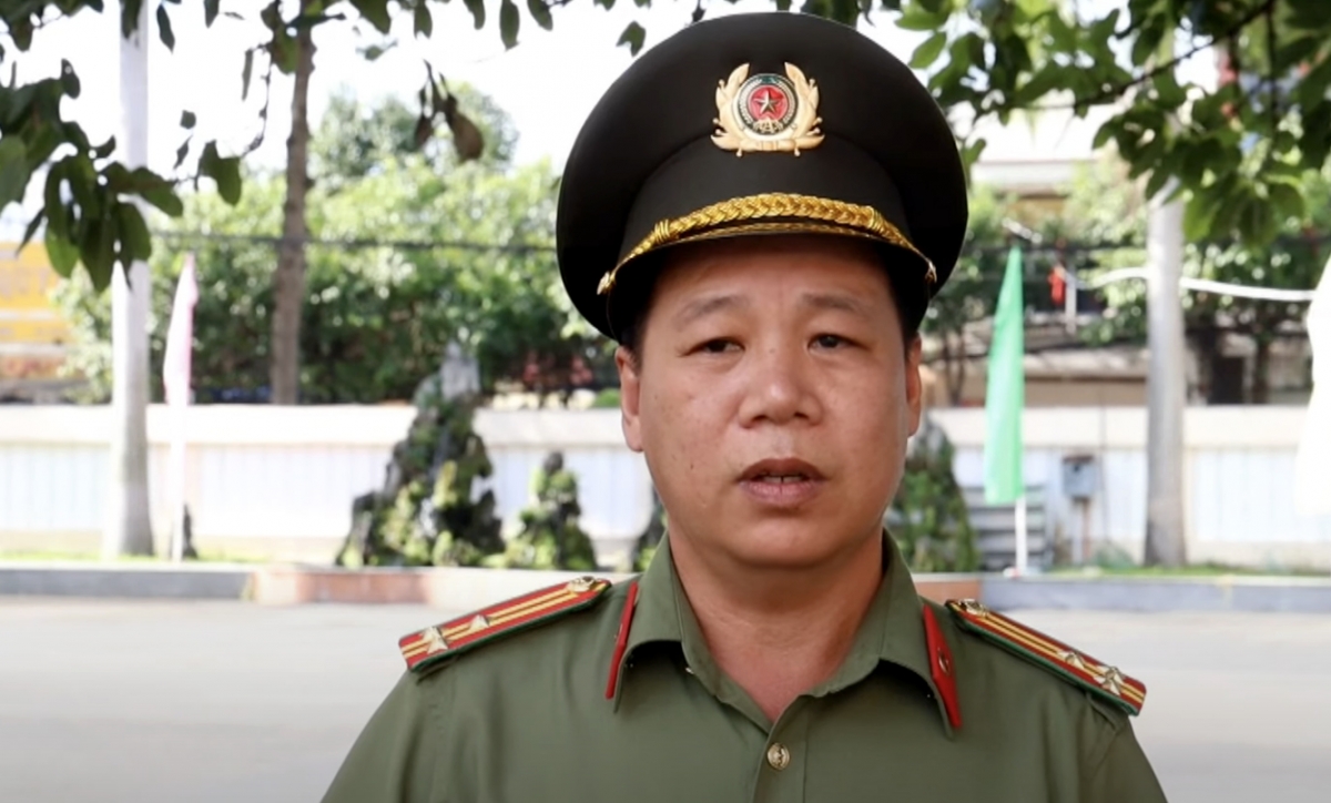 nhung cuoc dien thoai keu cuu tu ben kia bien gioi hinh anh 3