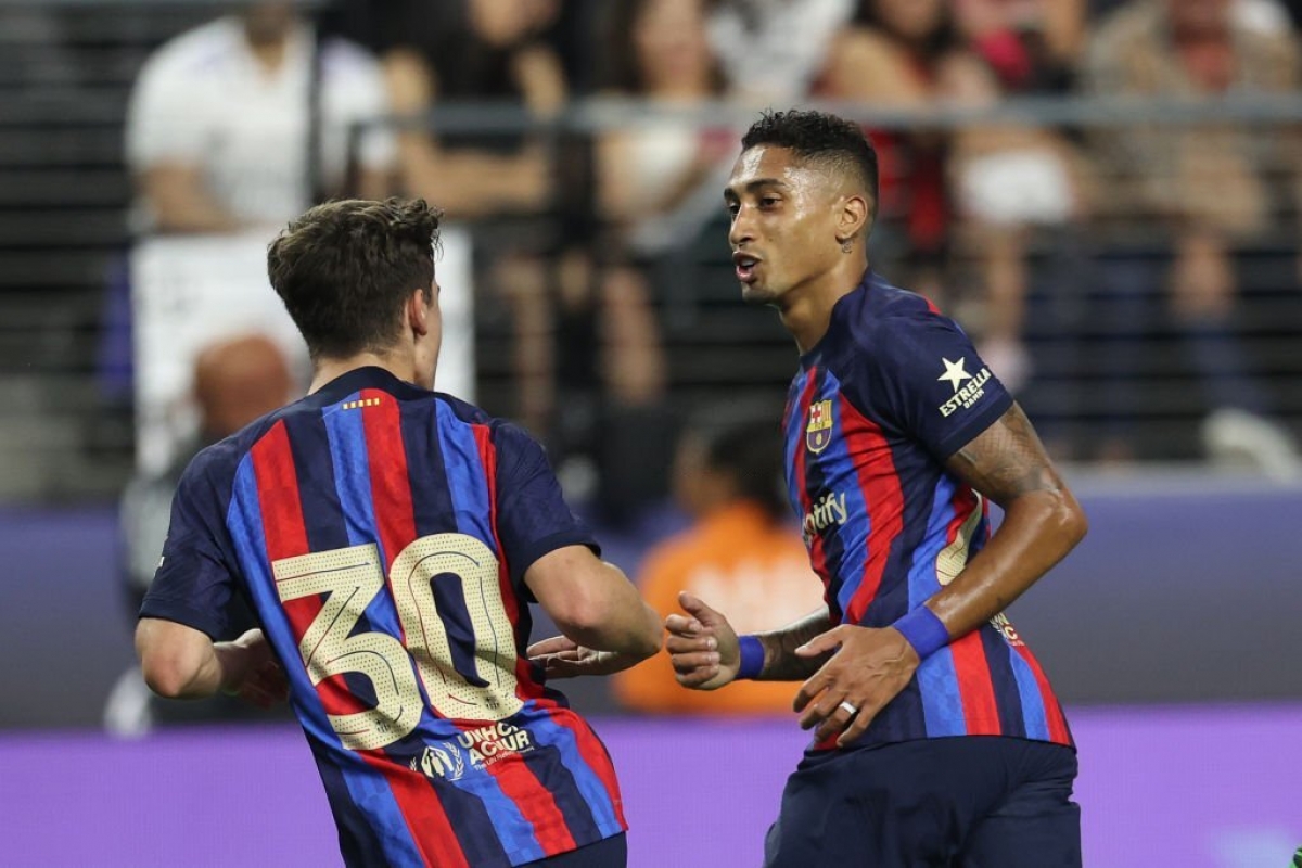 raphinha ghi sieu pham, barca ha guc real madrid hinh anh 7