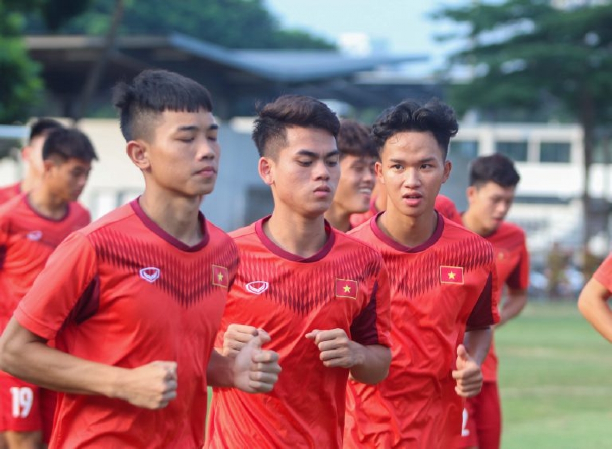 u19 việt nam nhận tin cực vui trước trận đấu với u19 myanmar hình ảnh 1 u19 viet nam nhan tin cuc vui truoc tran dau voi u19 myanmar hinh anh 1