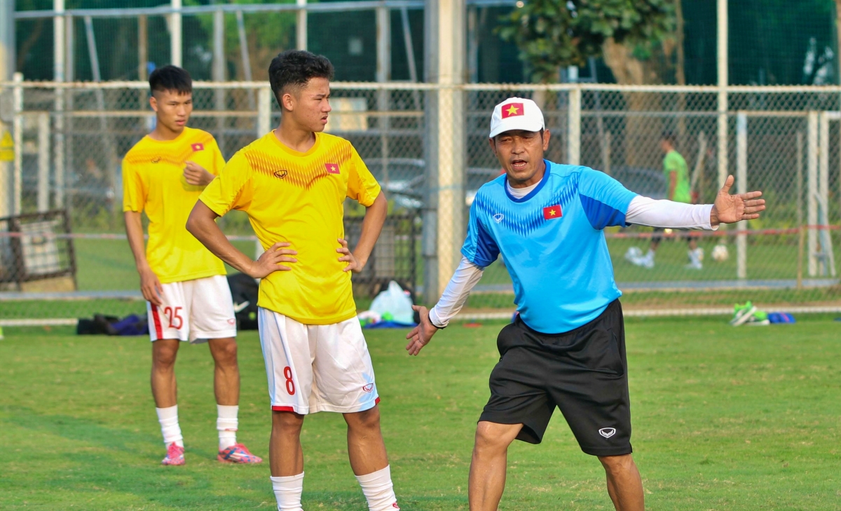 u19 việt nam tung đội hình dự bị ở trận đấu với u19 brunei hình ảnh 1 u19 viet nam tung doi hinh du bi o tran dau voi u19 brunei hinh anh 1