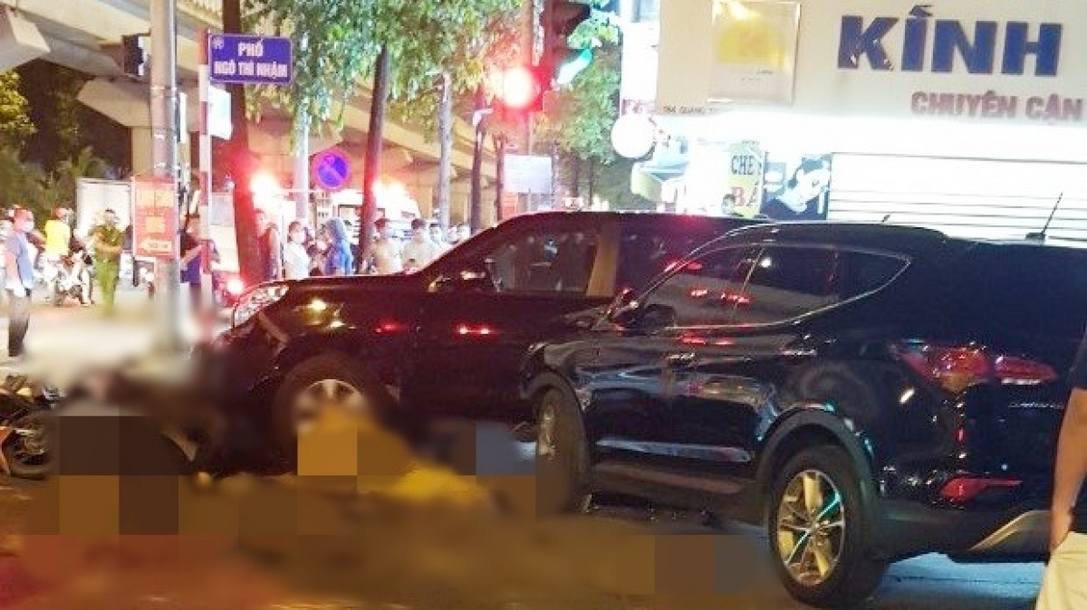 hien truong vu tai nan lien hoan o ha Dong khien 1 nguoi tu vong hinh anh 2