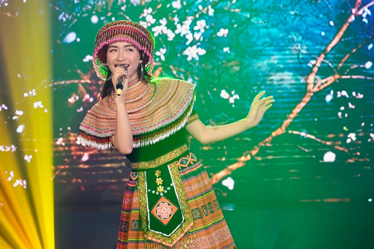 nsnd thanh hoa thay hoa minzy dieu hon minh thoi tre hinh anh 4