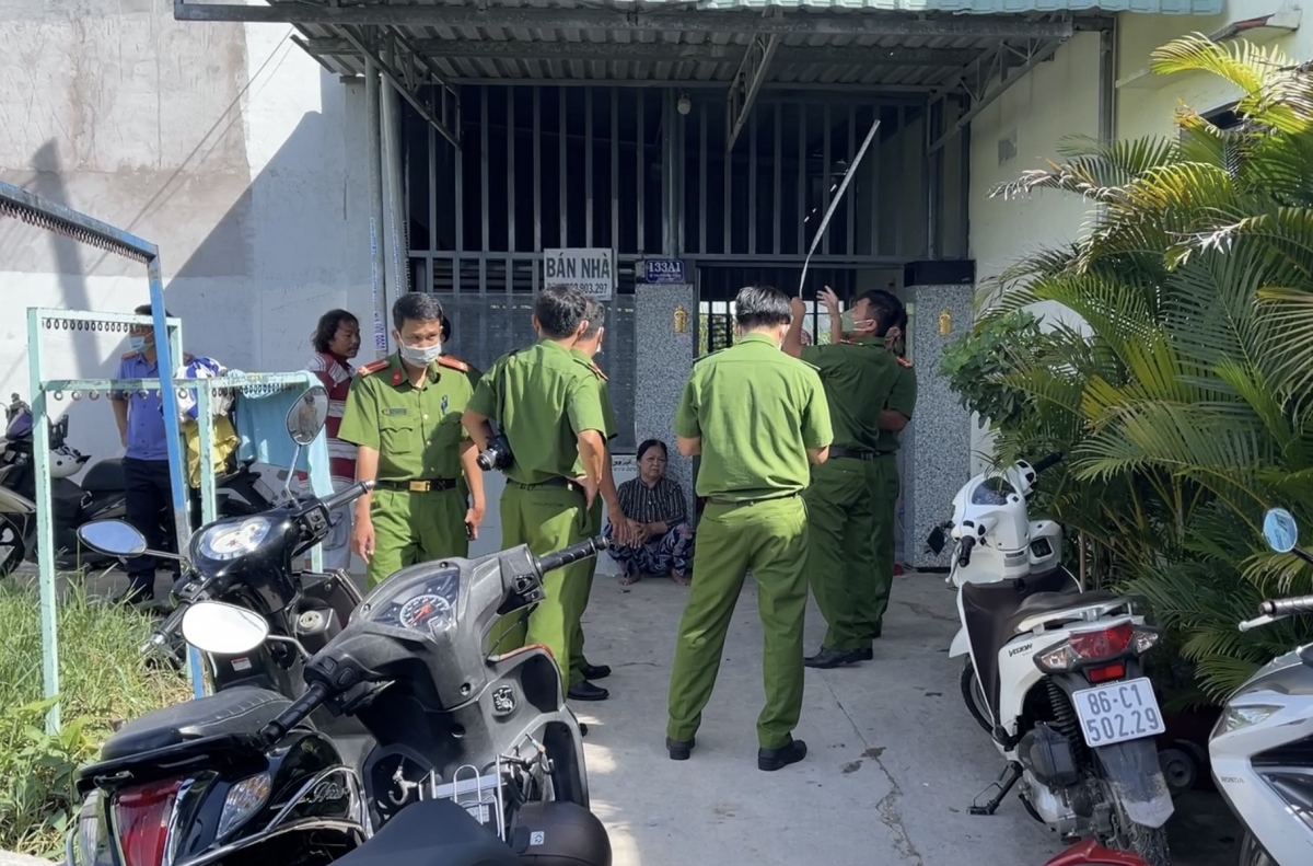bi chui khi dang su dung ma tuy, con nghien dam chet nguoi hinh anh 2