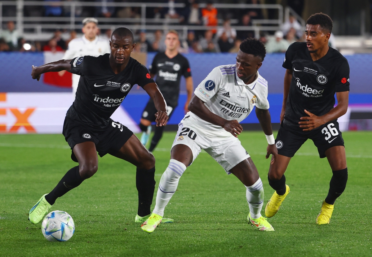 thắng dễ frankfurt, real madrid đăng quang siêu cúp châu Âu 2022 hình ảnh 1 thang de frankfurt, real madrid dang quang sieu cup chau Au 2022 hinh anh 1