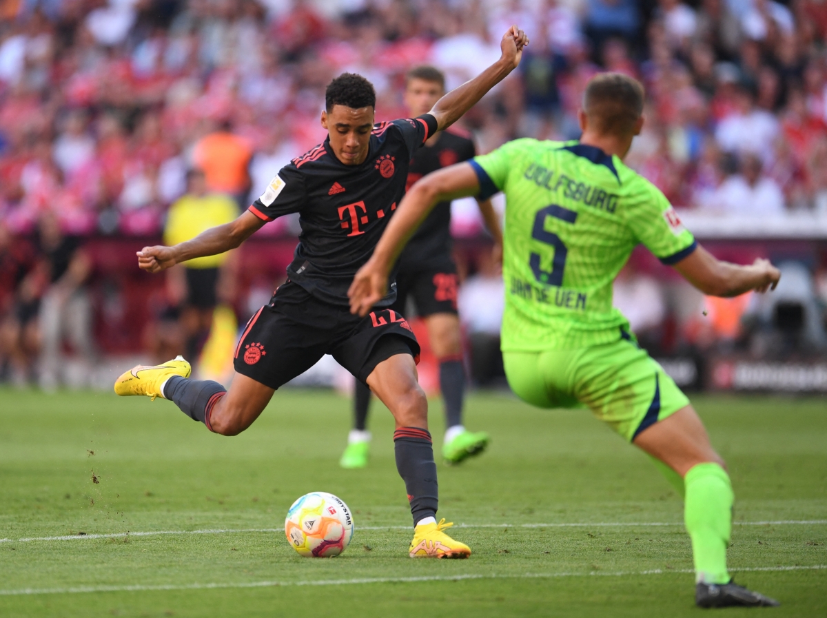 sao tre ghi dau an, bayern munich thang de wolfsburg hinh anh 5