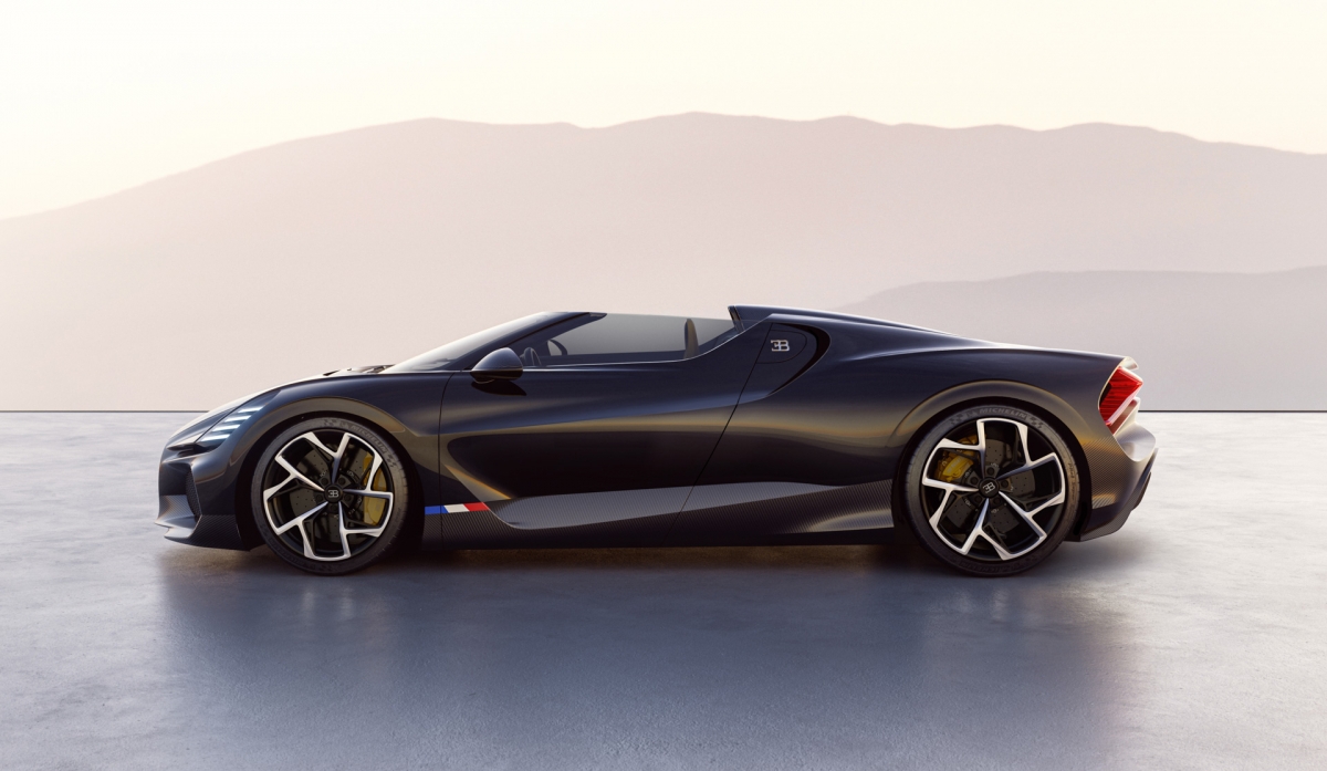 bugatti w16 mistral hypercar mui tran gia hon 110 ty dong hinh anh 4