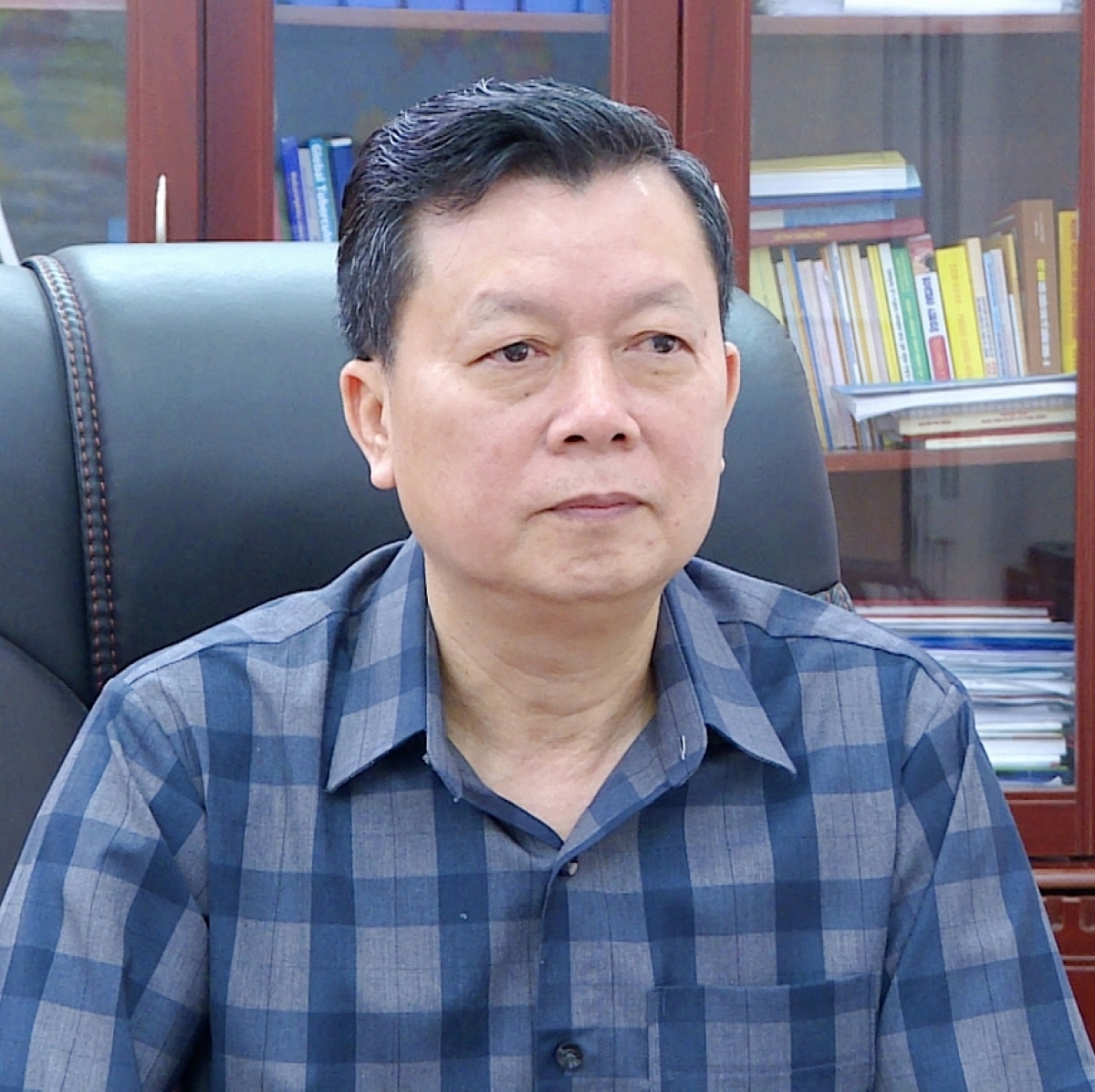 nguyên giám đốc cdc quảng ninh bị kỷ luật cảnh cáo vì tiệc nghỉ hưu xa hoa hình ảnh 1 nguyen giam doc cdc quang ninh bi ky luat canh cao vi tiec nghi huu xa hoa hinh anh 1