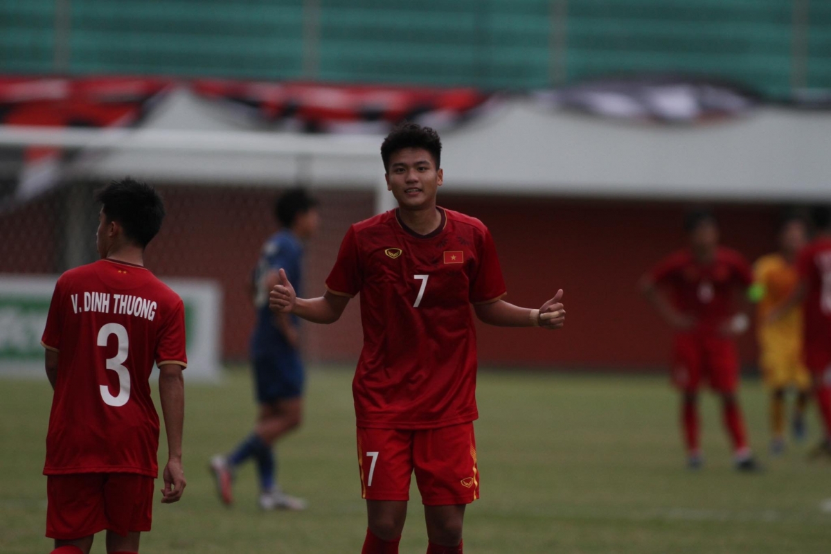 thang thuyet phuc u16 thai lan, u16 viet nam vao chung ket Dong nam A hinh anh 12