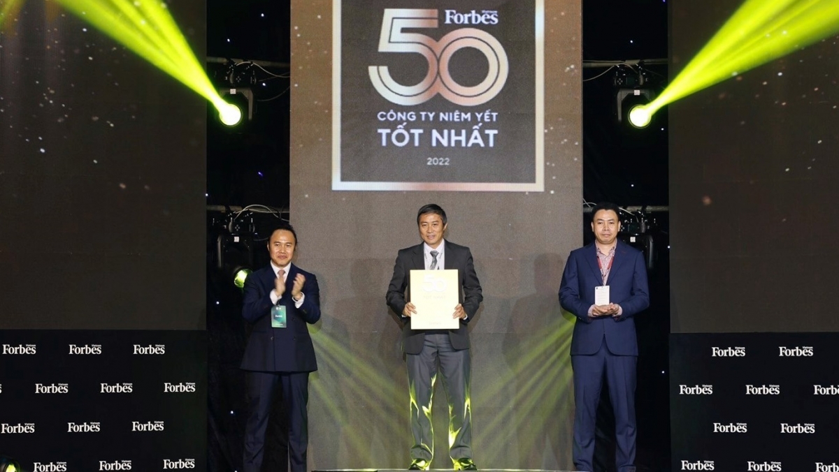 pvfcco được vinh danh top 50 công ty niêm yết tốt nhất năm 2022 hình ảnh 1 pvfcco duoc vinh danh top 50 cong ty niem yet tot nhat nam 2022 hinh anh 1