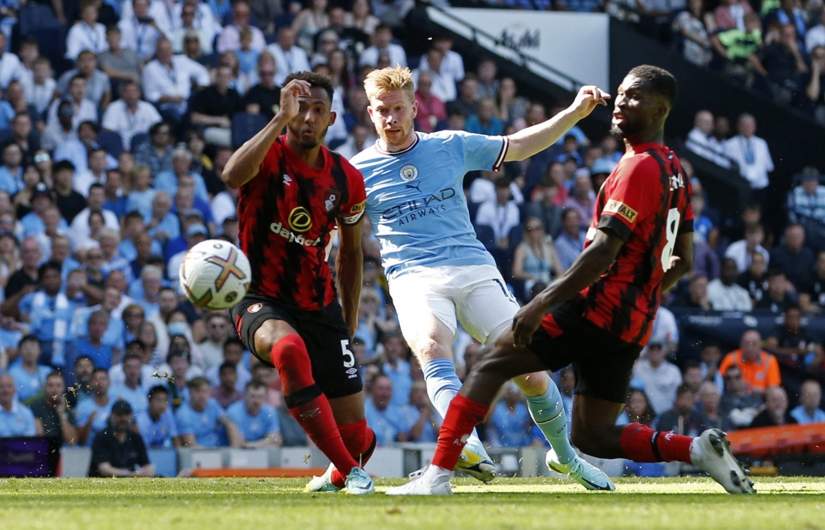 de bruyne ghi sieu pham, man city thang huy diet bournemouth hinh anh 6