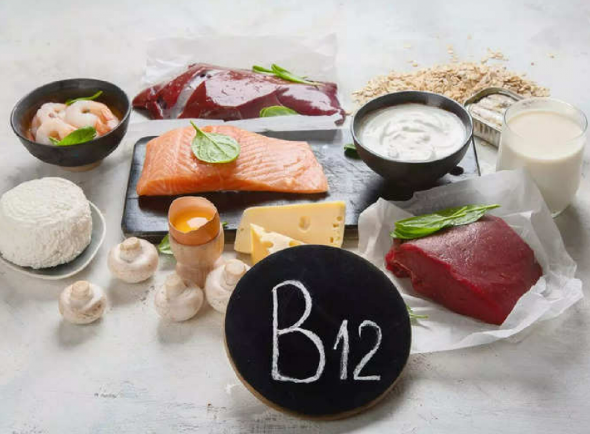 dau hieu nay tren luoi chung to ban thieu vitamin b12 hinh anh 4