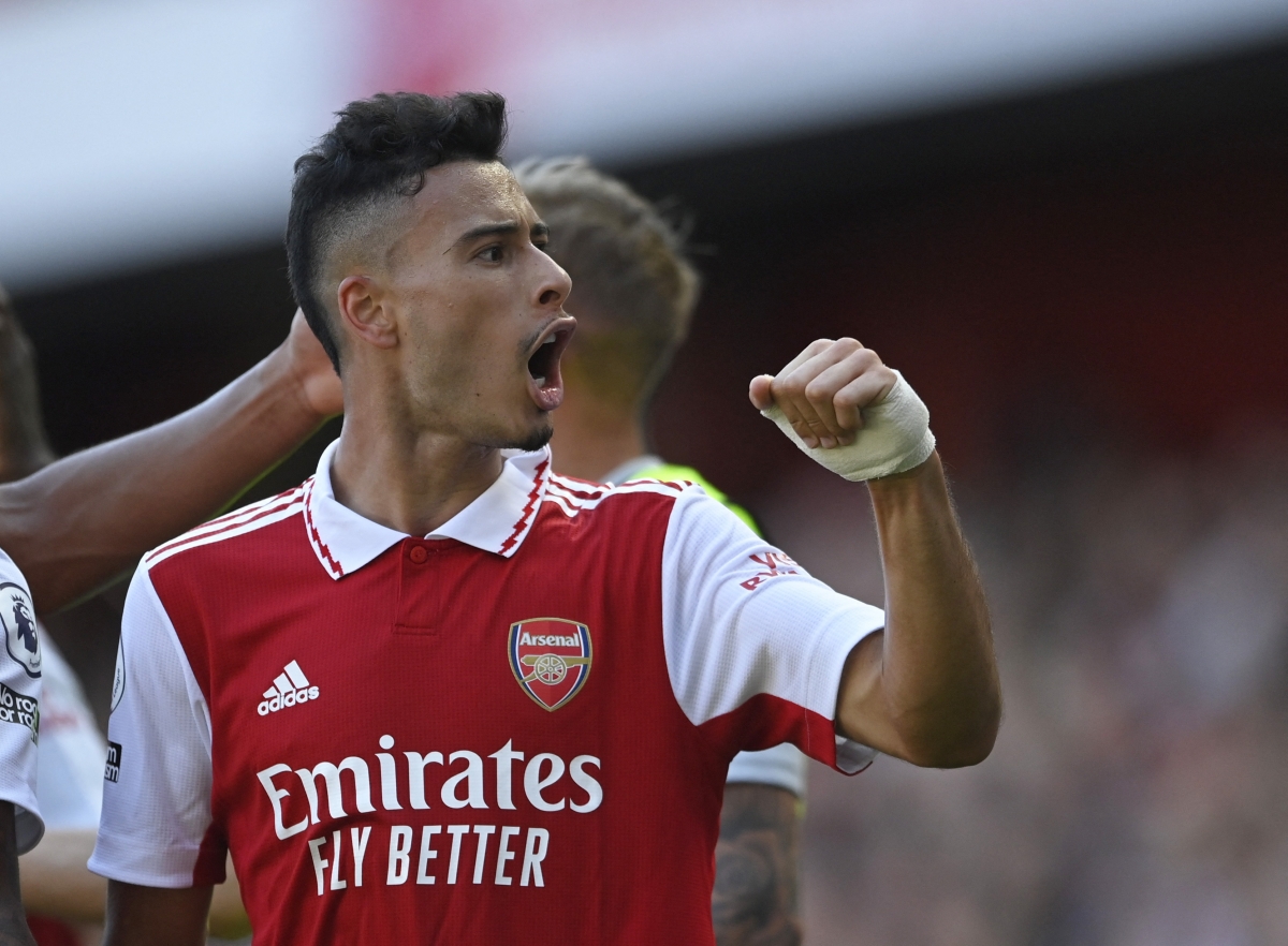 gabriel jesus thi dau len dong, arsenal ha guc leicester city hinh anh 10