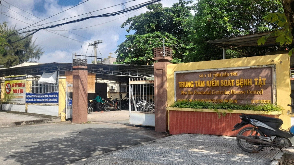 kỷ luật cảnh cáo giám đốc cdc tỉnh bến tre và 4 thuộc cấp hình ảnh 1 ky luat canh cao giam doc cdc tinh ben tre va 4 thuoc cap hinh anh 1