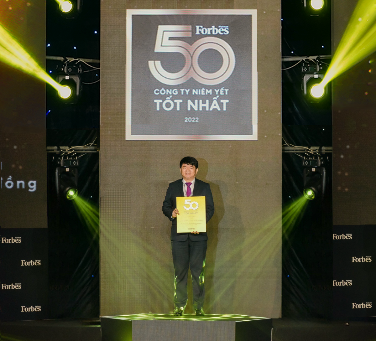 bidv tiếp tục vào top 50 công ty niêm yết tốt nhất việt nam hình ảnh 1 bidv tiep tuc vao top 50 cong ty niem yet tot nhat viet nam hinh anh 1