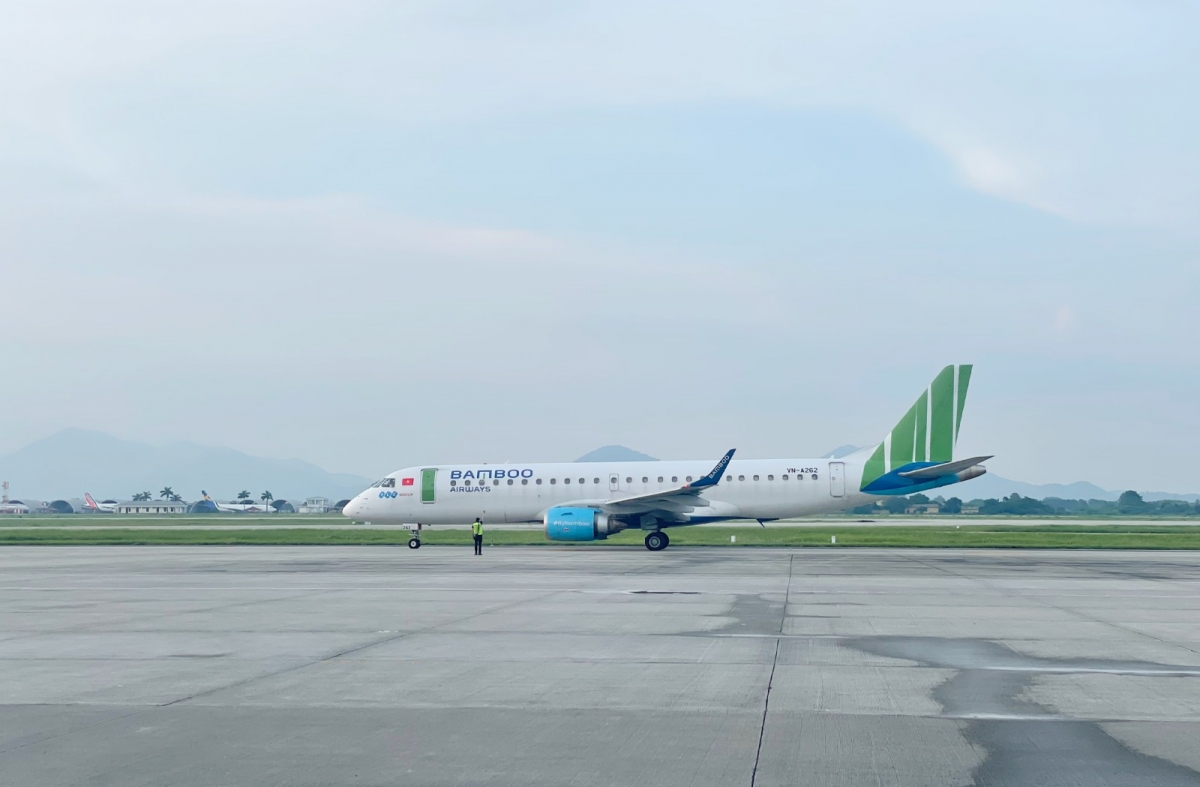 bamboo airways thuc hien chuyen bay viet nam - campuchia dau tien hinh anh 2