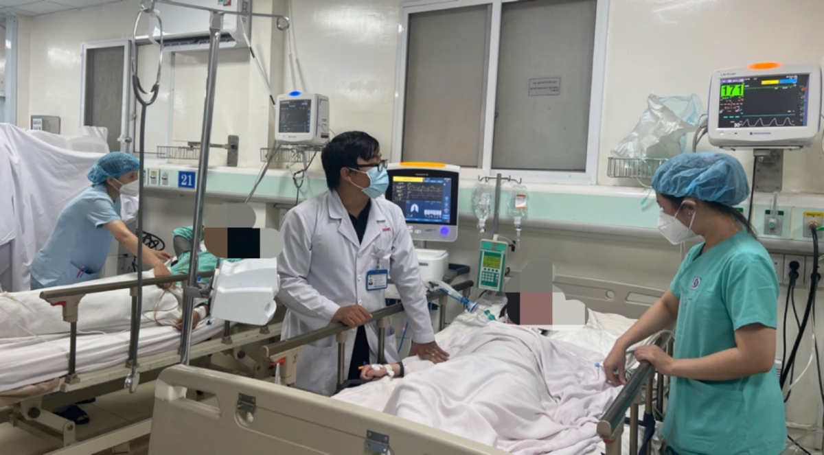 lam ro nguyen nhan ngo doc ruou khien 2 nguoi tu vong tai tp.thu Duc hinh anh 2