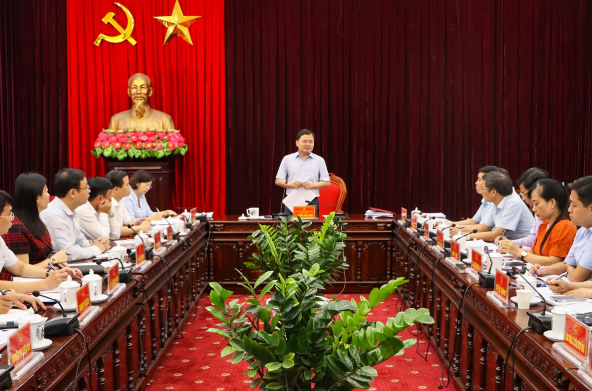 bí thư bắc ninh tiêm vaccine covid-19 phải thực chất, không chạy theo thành tích hình ảnh 1 bi thu bac ninh tiem vaccine covid-19 phai thuc chat, khong chay theo thanh tich hinh anh 1
