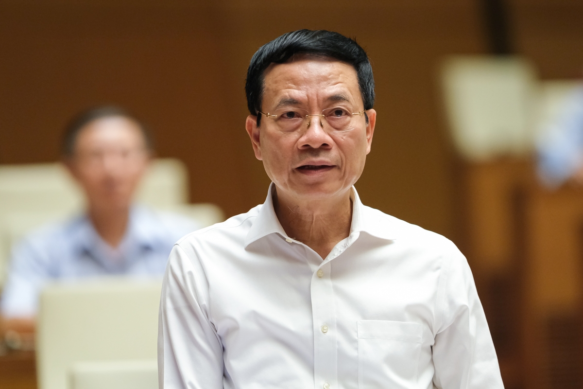 Dai bieu quoc hoi buc xuc ve tinh trang mao danh lanh dao tung tin sai su that hinh anh 3