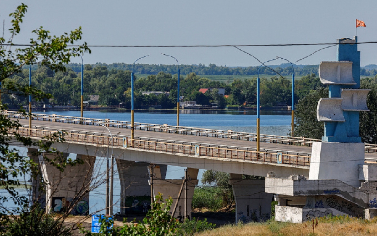 ukraine quyết chiến tại miền nam, nga dồn lực giữ vững tuyến phòng thủ hình ảnh 1 ukraine quyet chien tai mien nam, nga don luc giu vung tuyen phong thu hinh anh 1