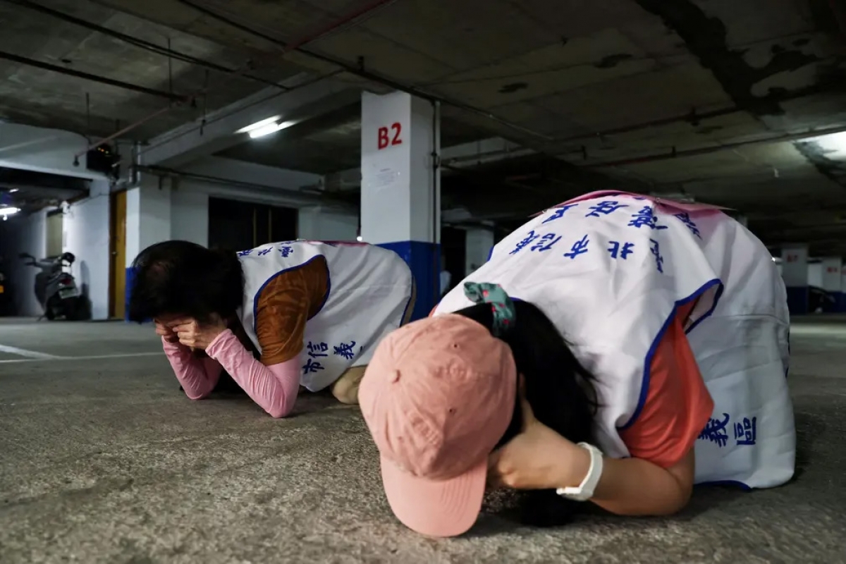 Dai loan trung quoc chuan bi cho cuoc song trong ham tru an hinh anh 4
