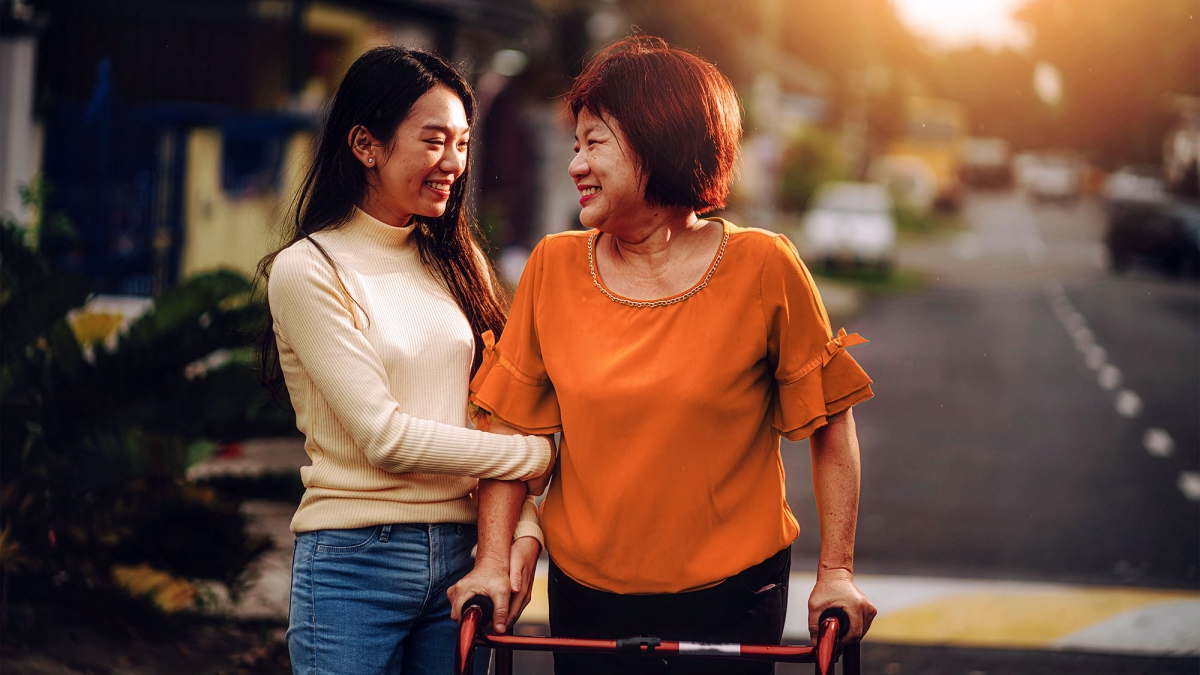 fwd gioi thieu chuong trinh nhan van fwd care - cham soc phuc hoi hinh anh 2