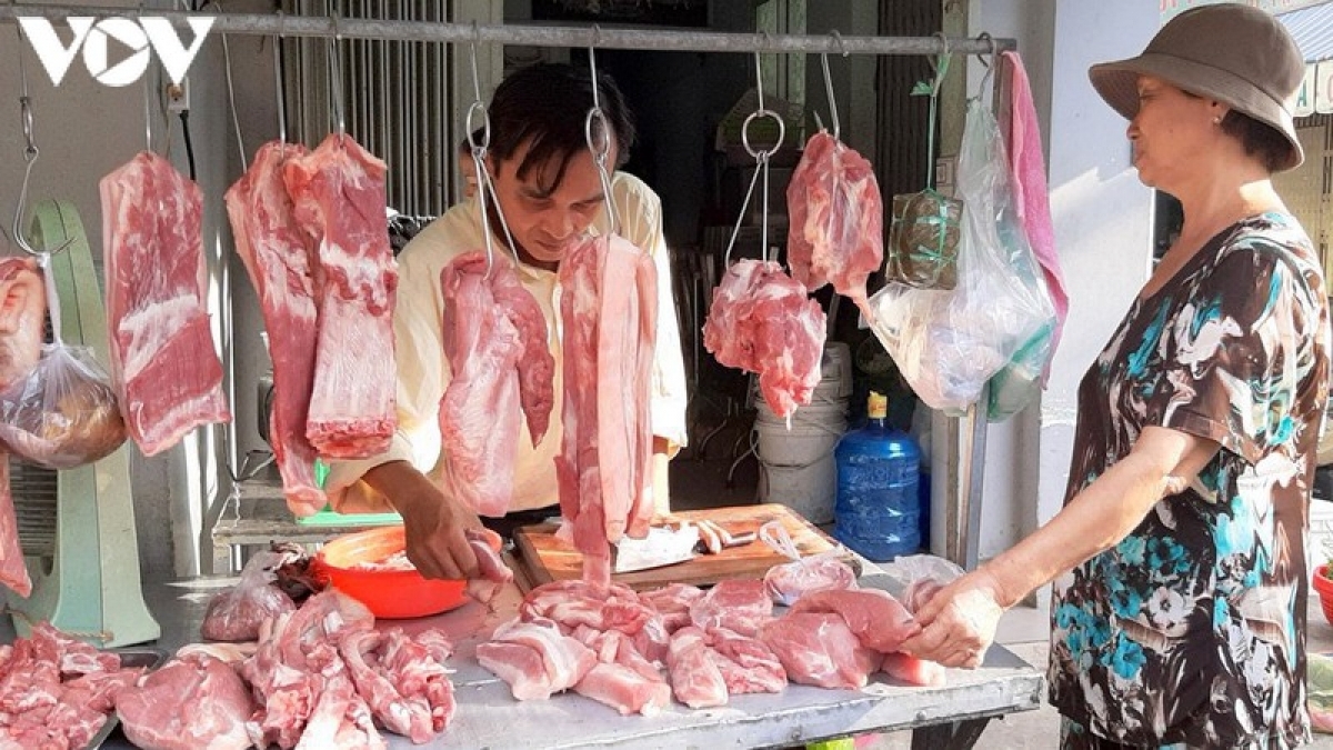 trung quốc chi 17 tỷ usd nhập khẩu, việt nam chặn gấp lợn vượt biên hình ảnh 1 trung quoc chi 17 ty usd nhap khau, viet nam chan gap lon vuot bien hinh anh 1