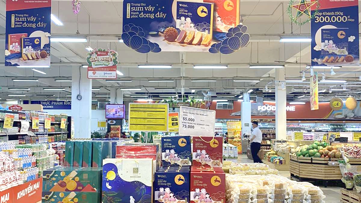  trung thu sum vay, hanh phuc dong day voi bo suu tap banh trung thu winmart hinh anh 2