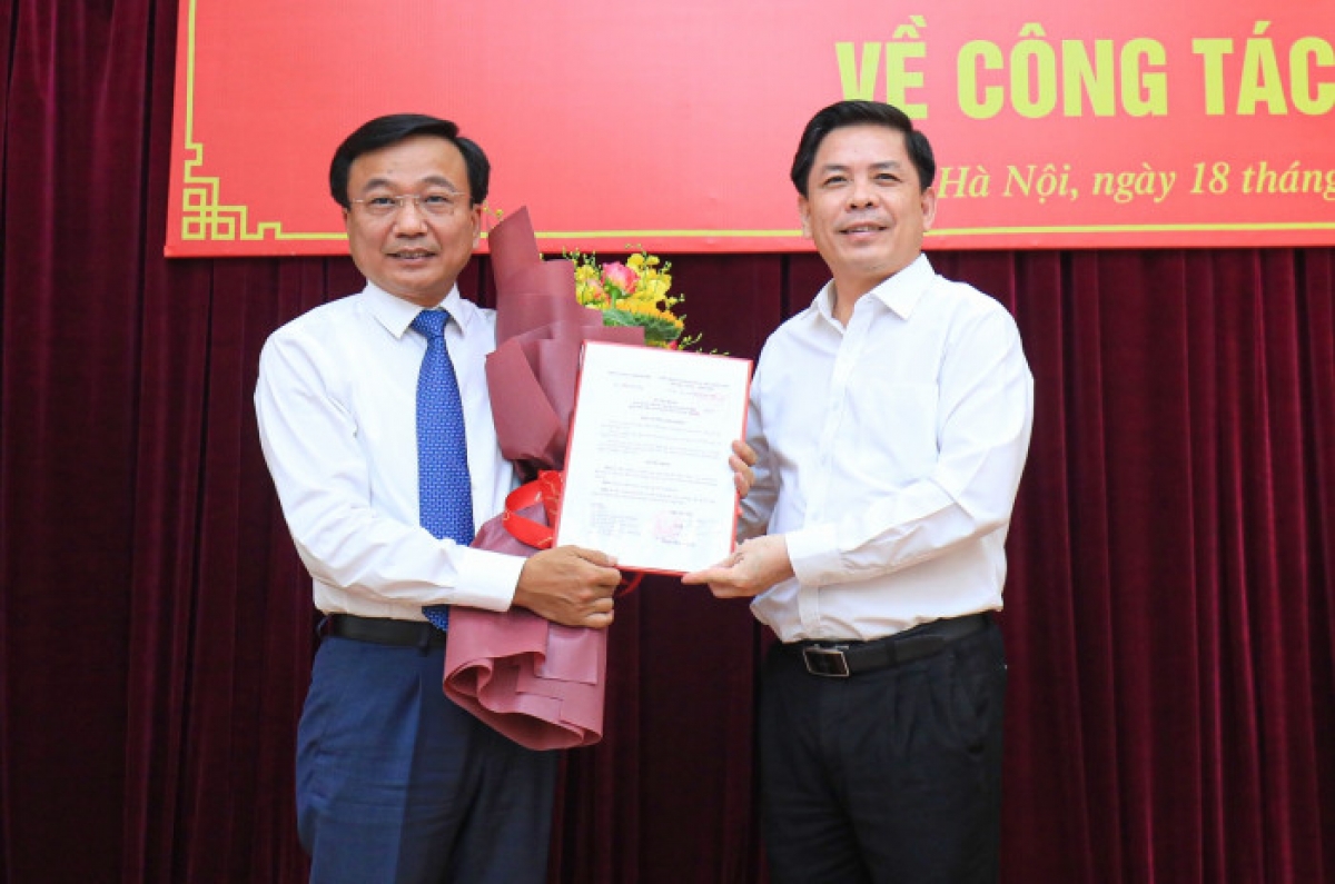 Ông nguyễn danh huy được bổ nhiệm giữ chức thứ trưởng bộ gtvt hình ảnh 1 Ong nguyen danh huy duoc bo nhiem giu chuc thu truong bo gtvt hinh anh 1