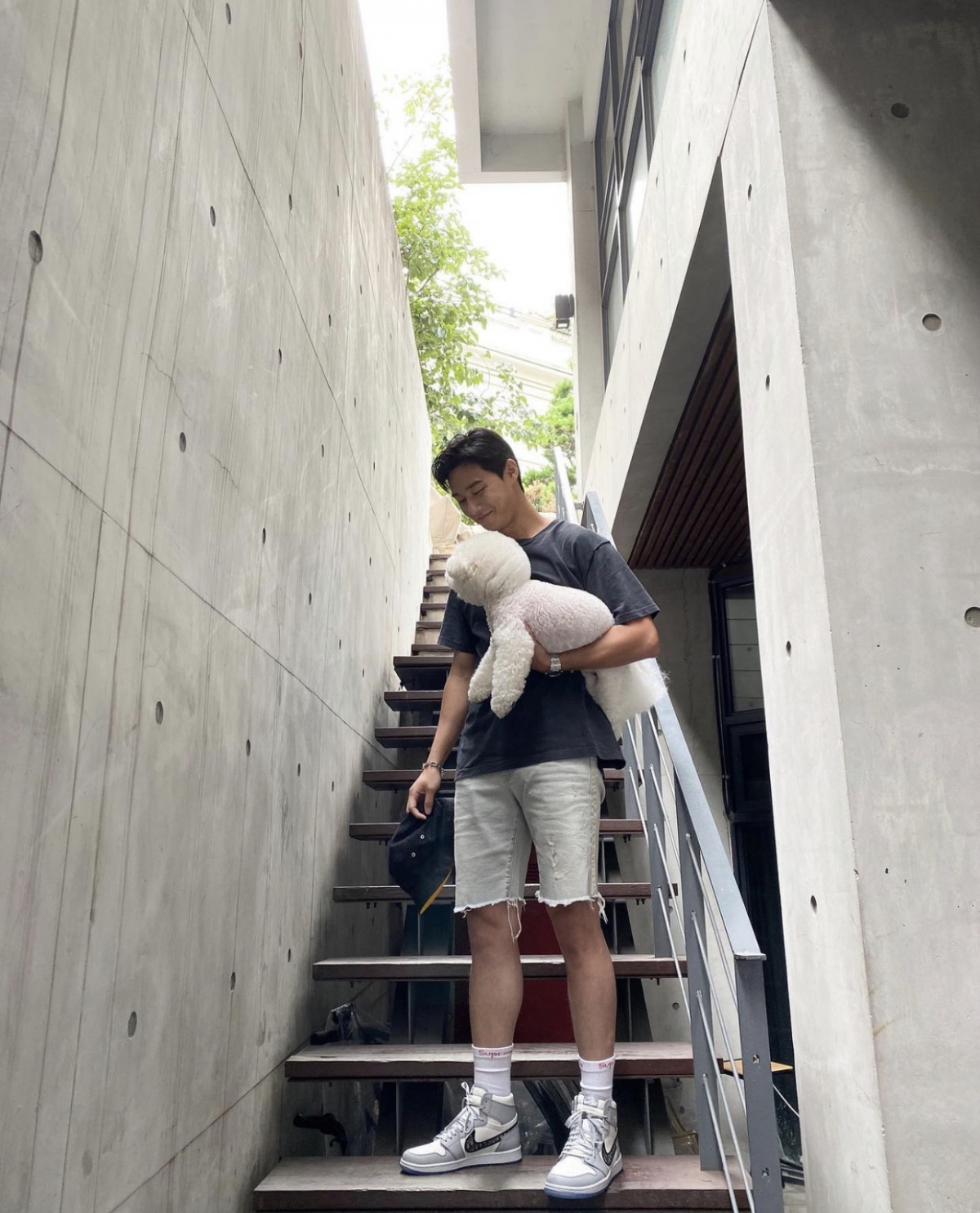  hoc lom cach thiet ke nha toi gian, sanh dieu cua tai tu park seo joon hinh anh 3
