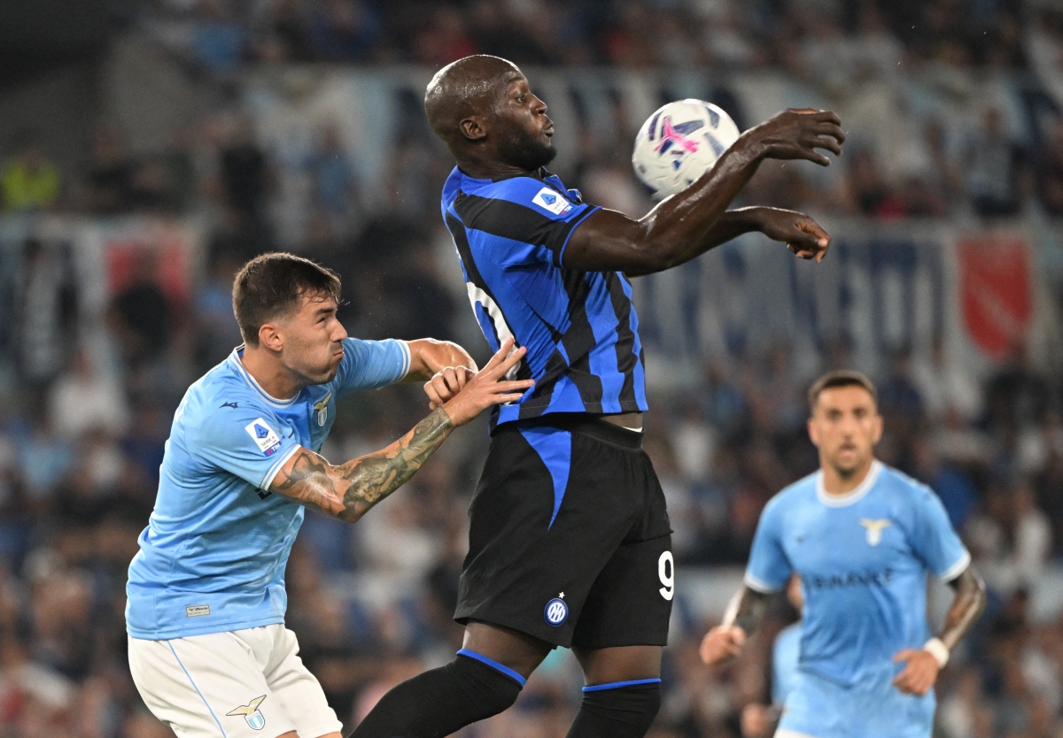 lukaku gay that vong trong that bai muoi mat cua inter milan hinh anh 5