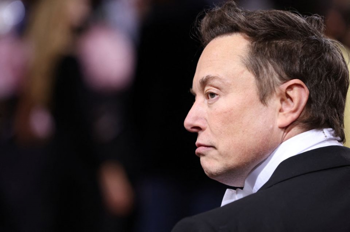 tỷ phú elon musk chỉ đùa khi nói muốn mua mu hình ảnh 1 ty phu elon musk chi dua khi noi muon mua mu hinh anh 1