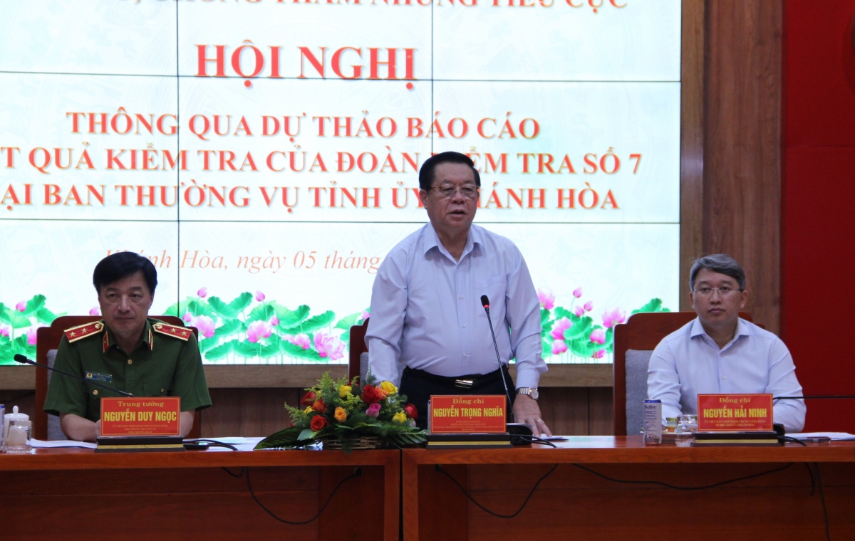 Ông nguyễn trọng nghĩa làm việc với ban thường vụ tỉnh ủy khánh hòa hình ảnh 1 Ong nguyen trong nghia lam viec voi ban thuong vu tinh uy khanh hoa hinh anh 1