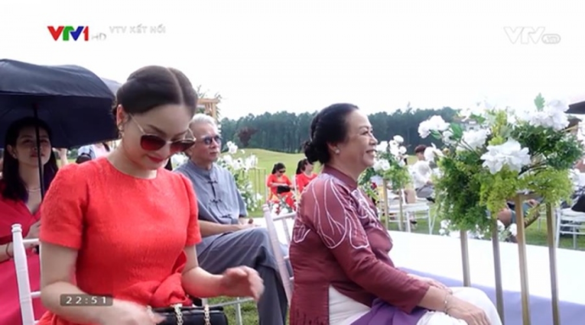 khán giả khóc, giận biên kịch vì thảm cảnh của bà nga thương ngày nắng về hình ảnh 4 khan gia khoc, gian bien kich vi tham canh cua ba nga thuong ngay nang ve hinh anh 4