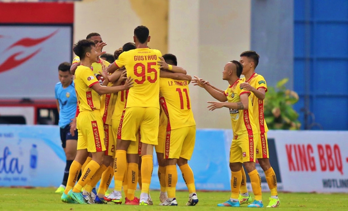 sau vòng 12 v-league 2022 hà nội fc vô địch lượt đi hình ảnh 1 sau vong 12 v-league 2022 ha noi fc vo dich luot di hinh anh 1
