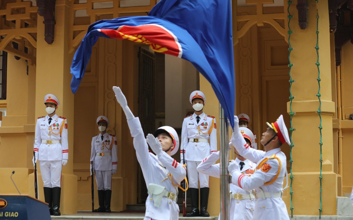viet nam to chuc le thuong co ky niem 55 nam ngay thanh lap asean hinh anh 7