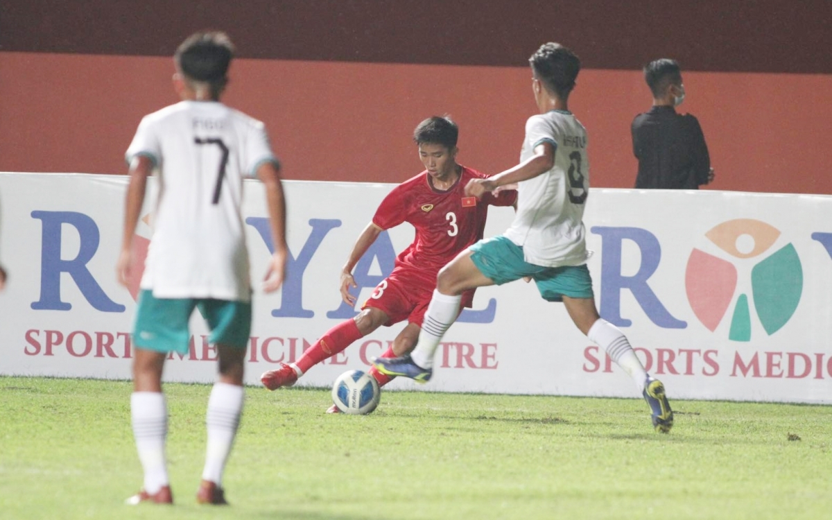 u16 viet nam thua u16 indonesia o chung ket u16 Dong nam A 2022 hinh anh 15