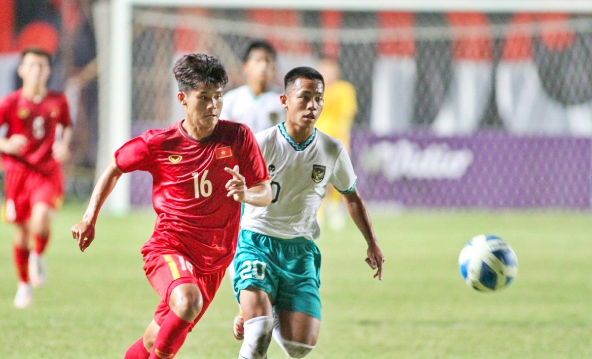 thua u16 indonesia, u16 việt nam đến nhật bản tập huấn chuẩn bị cho giải châu Á hình ảnh 1 thua u16 indonesia, u16 viet nam den nhat ban tap huan chuan bi cho giai chau A hinh anh 1