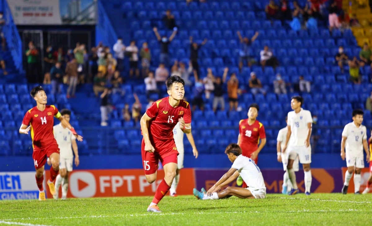 u19 việt nam đánh bại u19 thái lan, tranh ngôi vô địch với u19 malaysia hình ảnh 1 u19 viet nam danh bai u19 thai lan, tranh ngoi vo dich voi u19 malaysia hinh anh 1