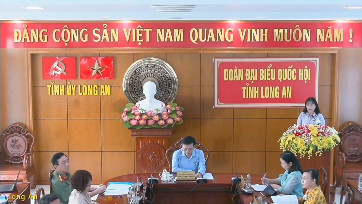 Đại biểu quốc hội búc xúc về tình trạng mạo danh lãnh đạo tung tin sai sự thật hình ảnh 1 Dai bieu quoc hoi buc xuc ve tinh trang mao danh lanh dao tung tin sai su that hinh anh 1