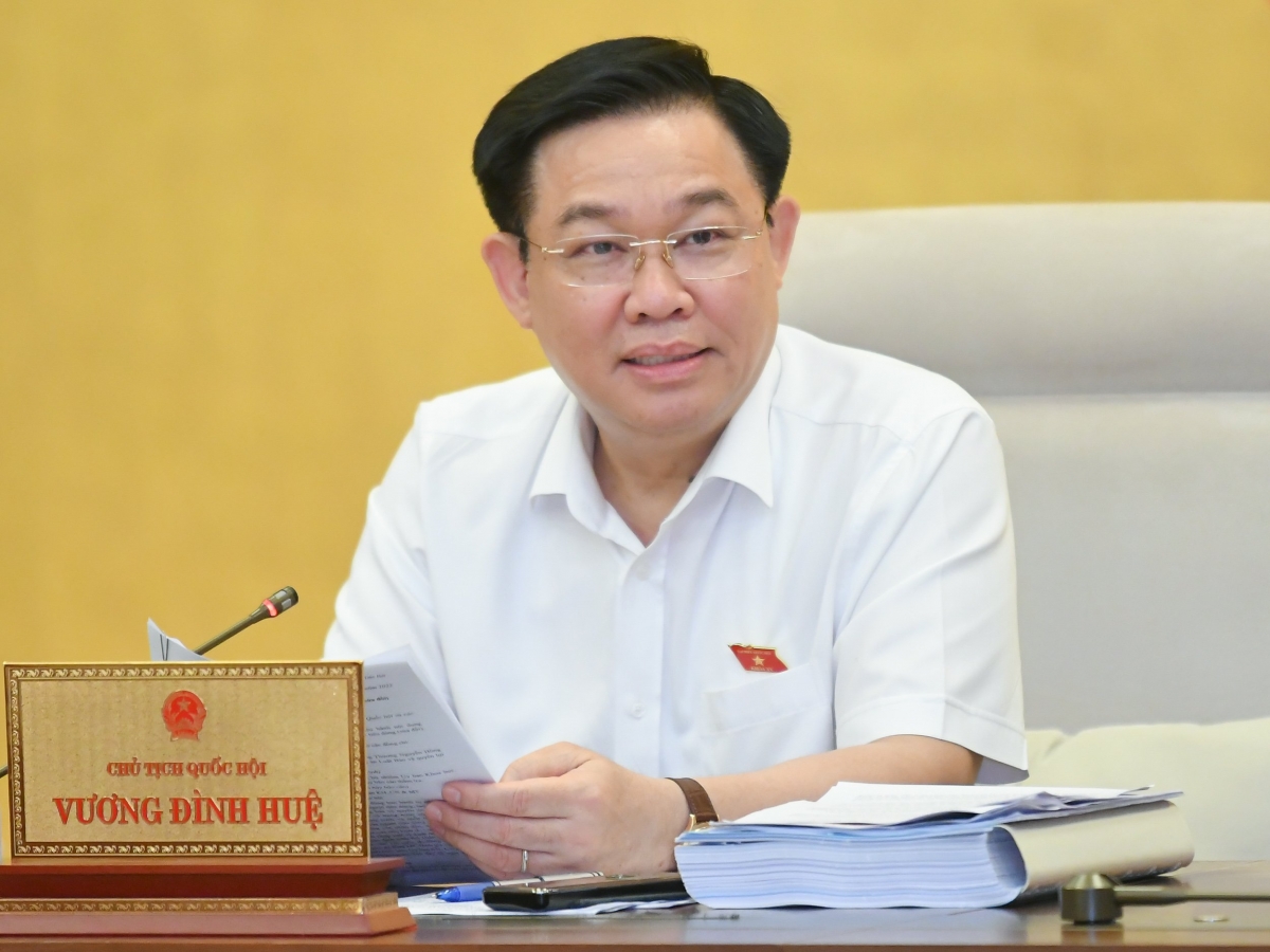 Đang họp cũng nhận được cuộc gọi, tin nhắn rác làm phiền hình ảnh 1 Dang hop cung nhan duoc cuoc goi, tin nhan rac lam phien hinh anh 1