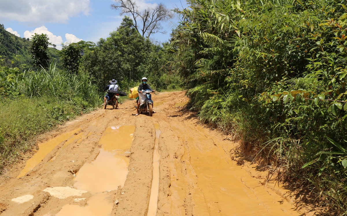 tro ngai duong len vung cao tinh quang nam hinh anh 4
