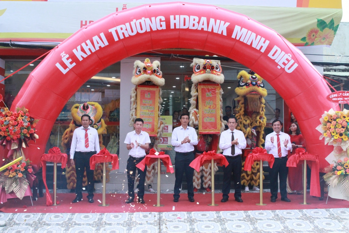 hdbank tiếp tục rẽ sóng về xứ cơ cầu bạc liêu hình ảnh 1 hdbank tiep tuc re song ve xu co cau bac lieu hinh anh 1