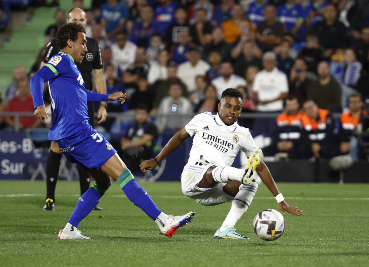 thang sat nut getafe, real madrid lay lai ngoi dau la liga hinh anh 4