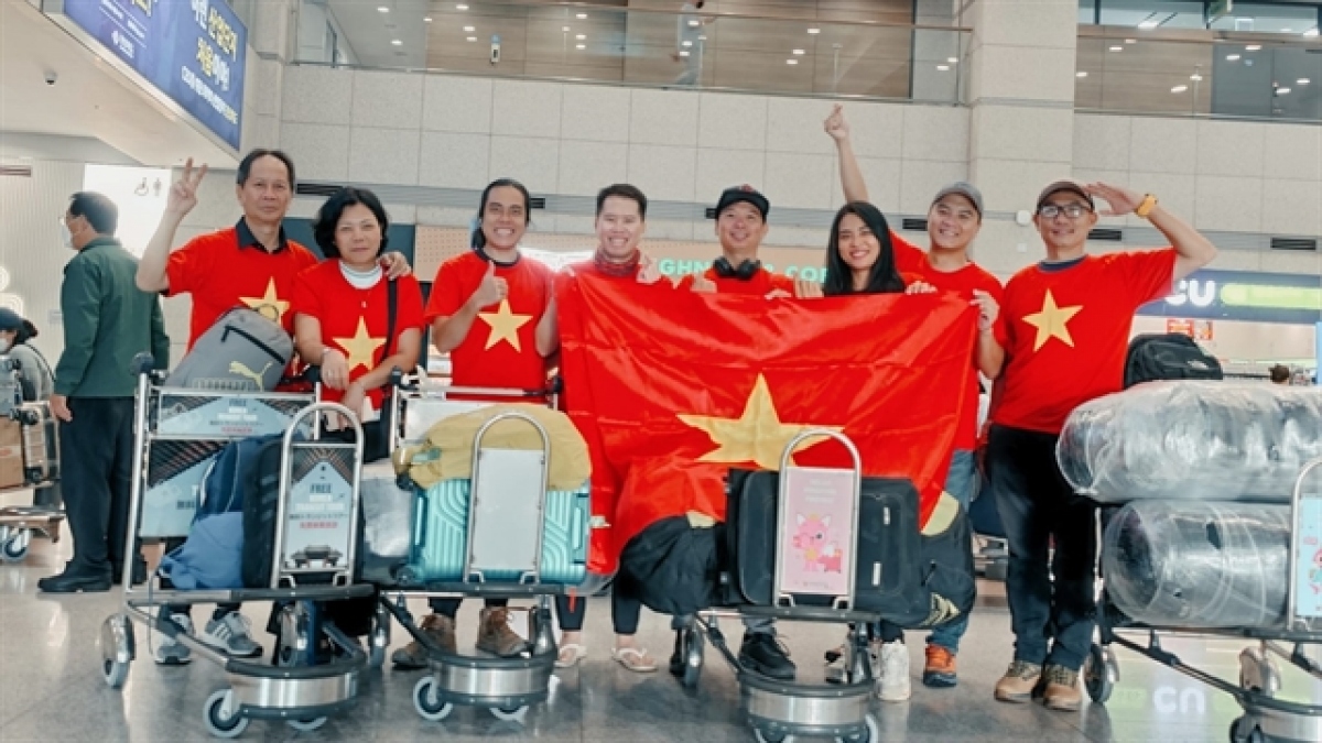 dù lượn việt nam bay cao tại đấu trường world cup hình ảnh 1 du luon viet nam bay cao tai dau truong world cup hinh anh 1